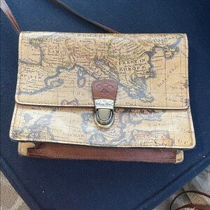 Beautiful Patricia Nash Map Crossbody Leather Bag!